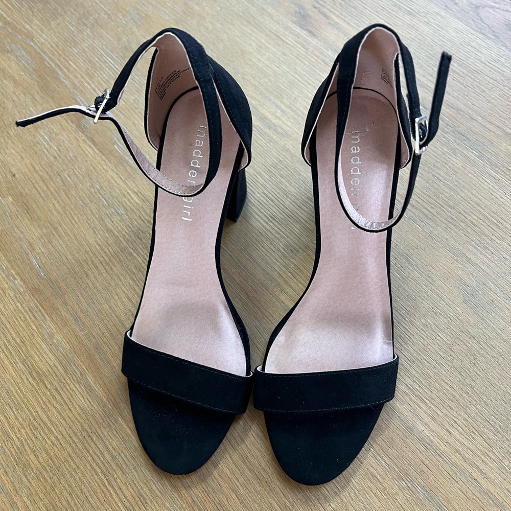 Madden Girl - New- black heels! 👠
